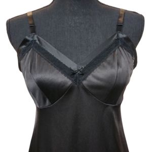 Vintage 60s/70s Lorriane Slip